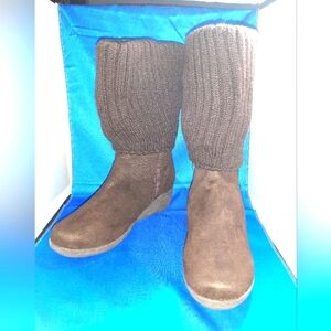 Women's Comfort Step Plush Midrise Winter Boots size 12 Wide